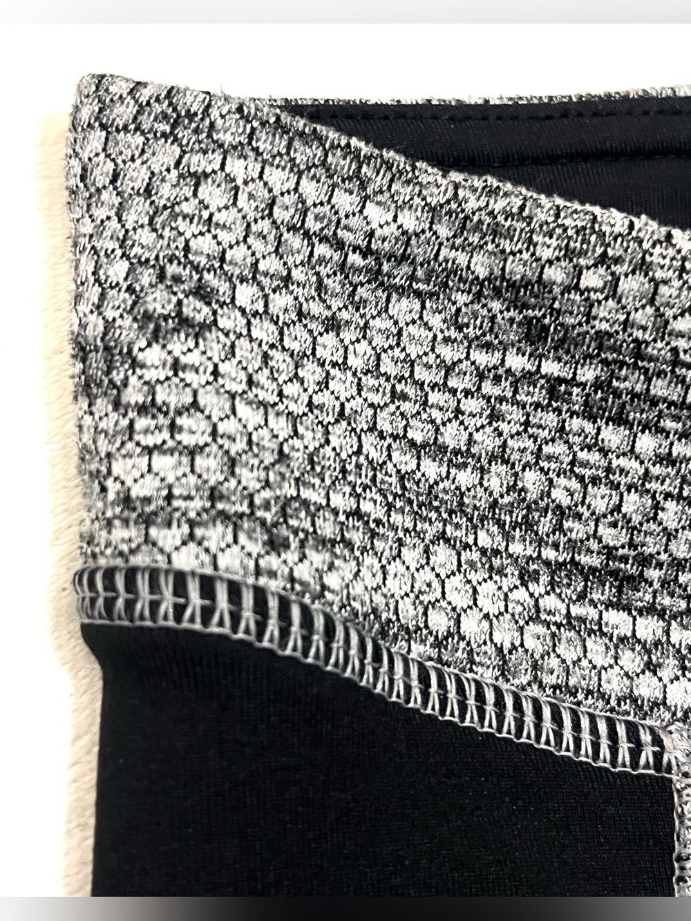 Champion Black and Gray Textured Athletic Leggings Women’s Small - Picture 5 of 15